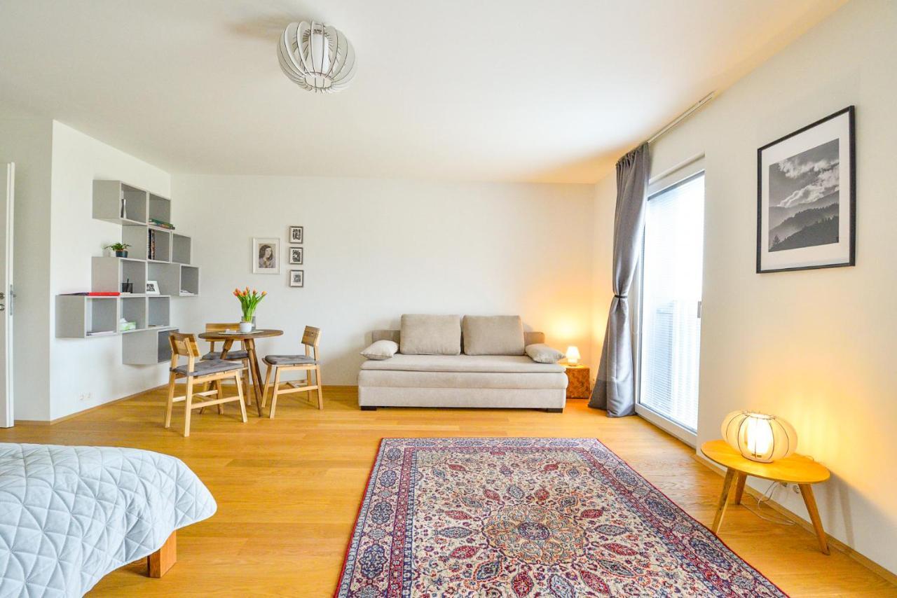 Apartment Design Stadhalle I Brandnew Wien